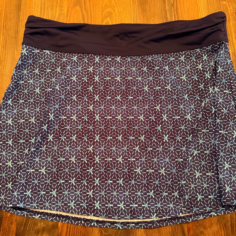 Title‎ Nine Aquamini Skirt - Picture 2 of 6